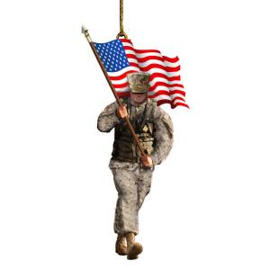 MARINE CORPS SOLDIER WITH FLAG ORNAMENT 1